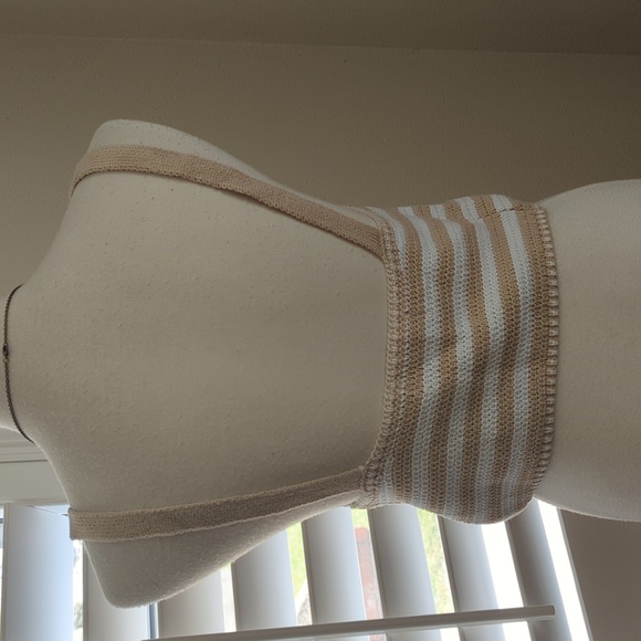 Top - Picture 2 of 5